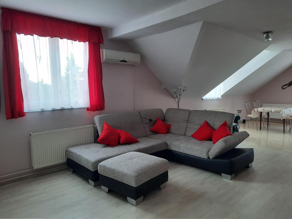 Fitt Apartman Lenti Extérieur photo